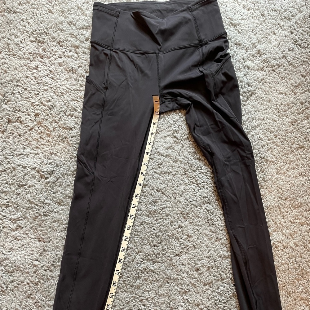 Lululemon Fast & Free Tight 28” Size 6